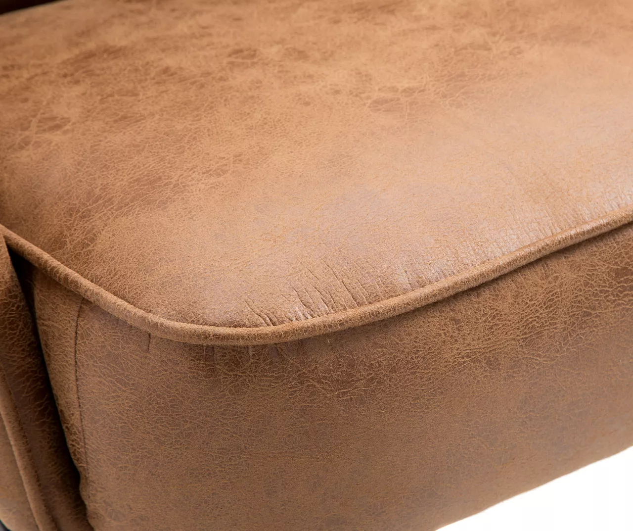 Norwich Badlands Saddle Accent Chair - Image 7